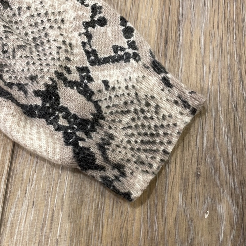 Lightweight sweater M - Picture 4 of 7
